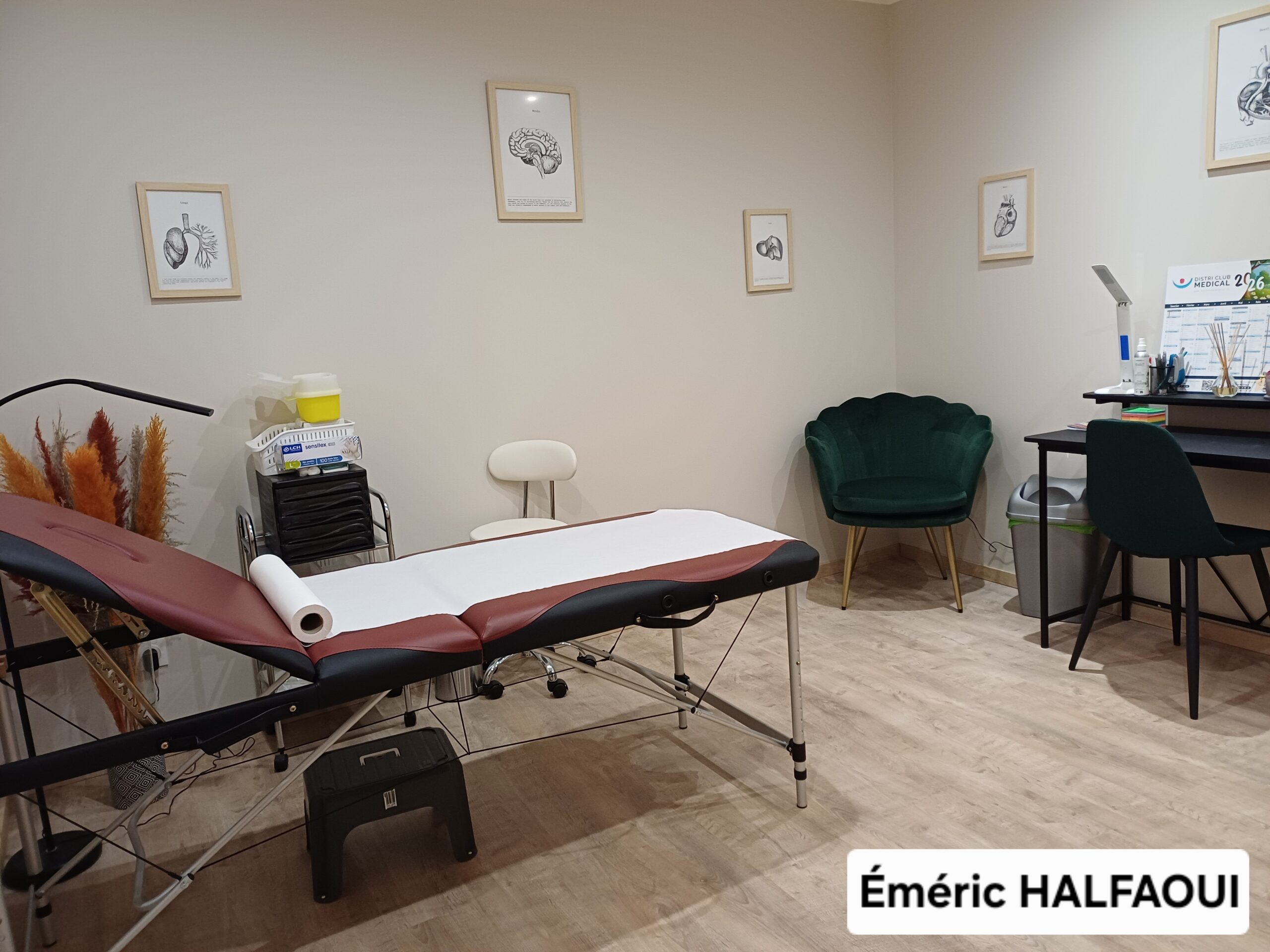 Salle de consultation d'Emeric Halfaoui